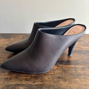 AVEC LES FILLES| Chic Black Leather Pointy Toe 4” Heel Mules Sz 5.5M